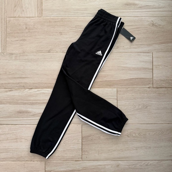 Adidas Kids Red Top and Black Joggers Set - Picture 2 of 5